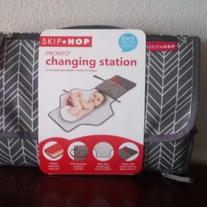 Skip Hop Pronto Changing Pad, Grey Feath